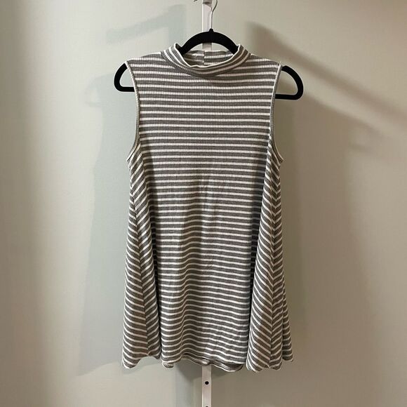 Acemi Gray & White Striped High Neck Tank - Picture 1 of 3
